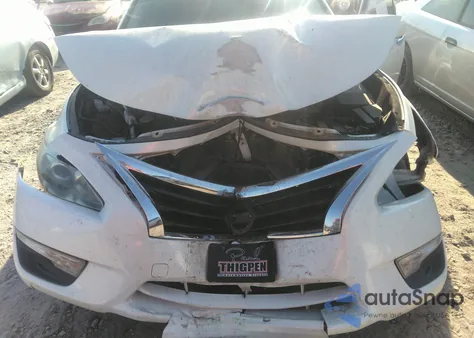 2015 Nissan Altima 2.5/2.5 S/2.5 Sl/2.5 Sv from USA, damaged, VIN 1N4AL3AP9FN318208